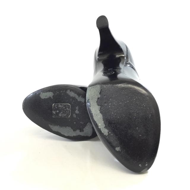 Chanel Patent Leather Heeled Ankle Booties. Size 38 - shoesCHANEL38, Black, boots, CHANEL, GaithersburgChic To Chic Consignment