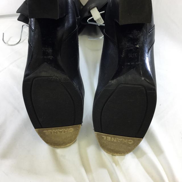 Chanel Mid-Thigh Leather Boots. Size 37.5 - shoesCHANEL37.5, Black, boots, CHANELChic To Chic Consignment