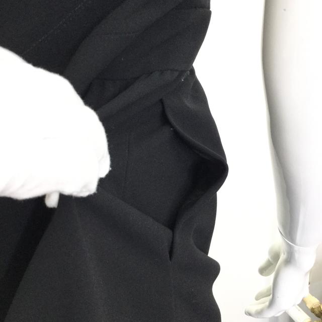 Women's Chanel Square Neck Dress. Size 40 - Chic To Chic Consignment