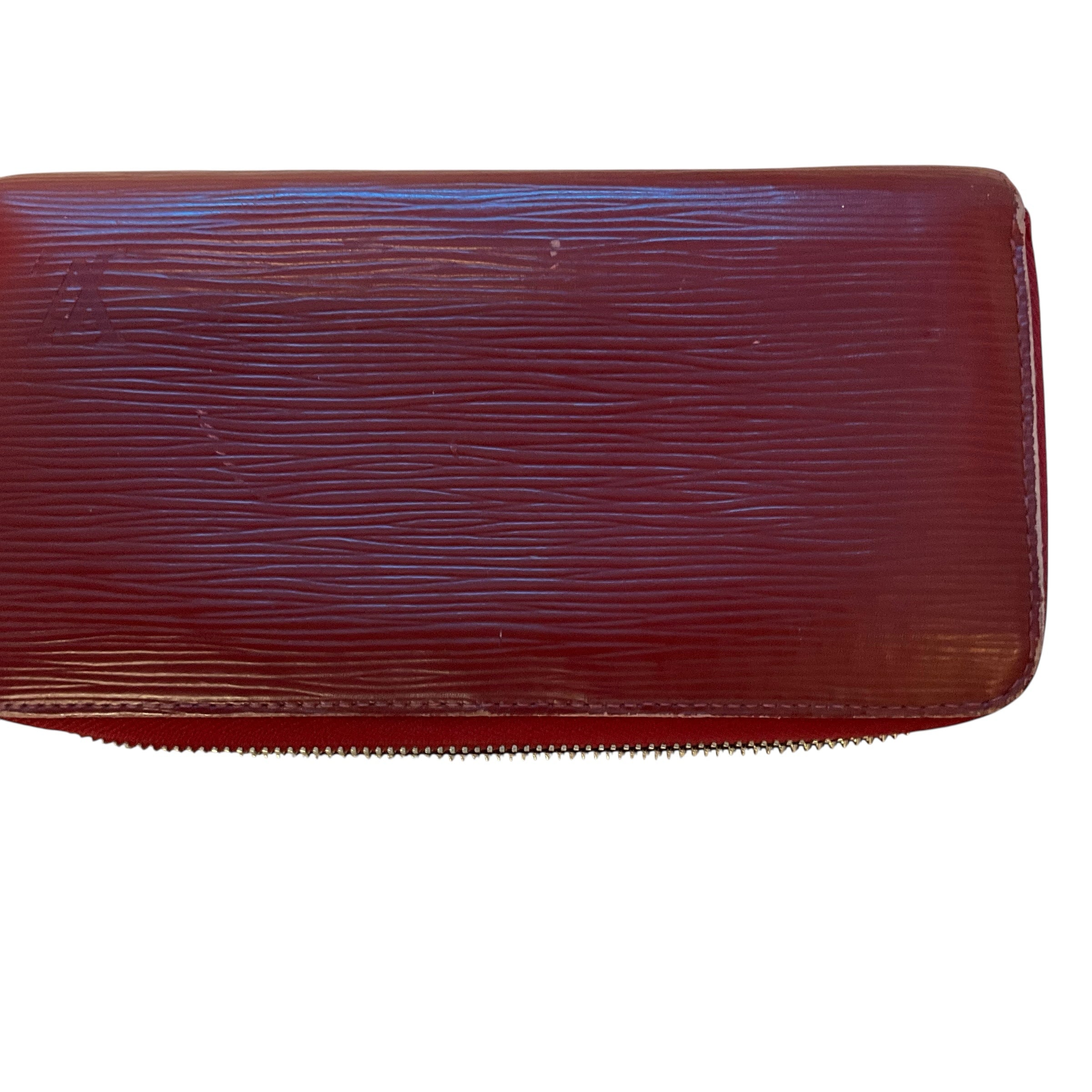 Authentic Louis Vuitton Accessory – Chic At The Beach