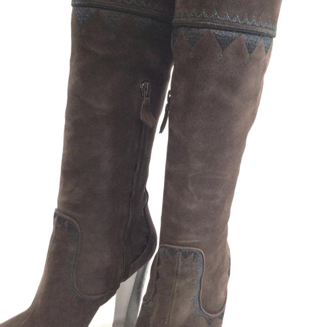 Hermes Feme Raya Tall Boots. Size 38 - Chic To Chic Consignment