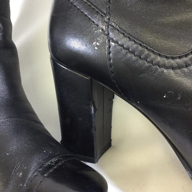 Chanel Mid-Thigh Leather Boots. Size 37.5 - shoesCHANEL37.5, Black, boots, CHANELChic To Chic Consignment